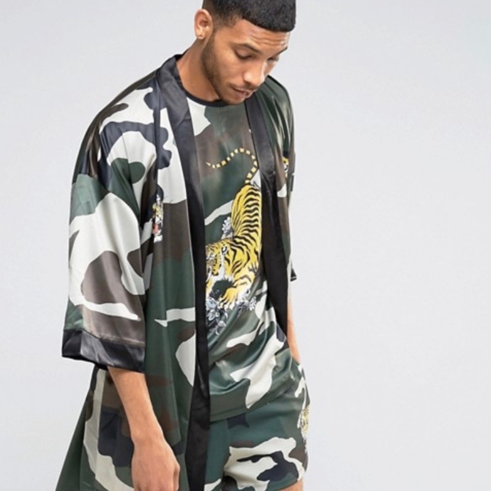 Jaded London Camo Souvenir Kimono